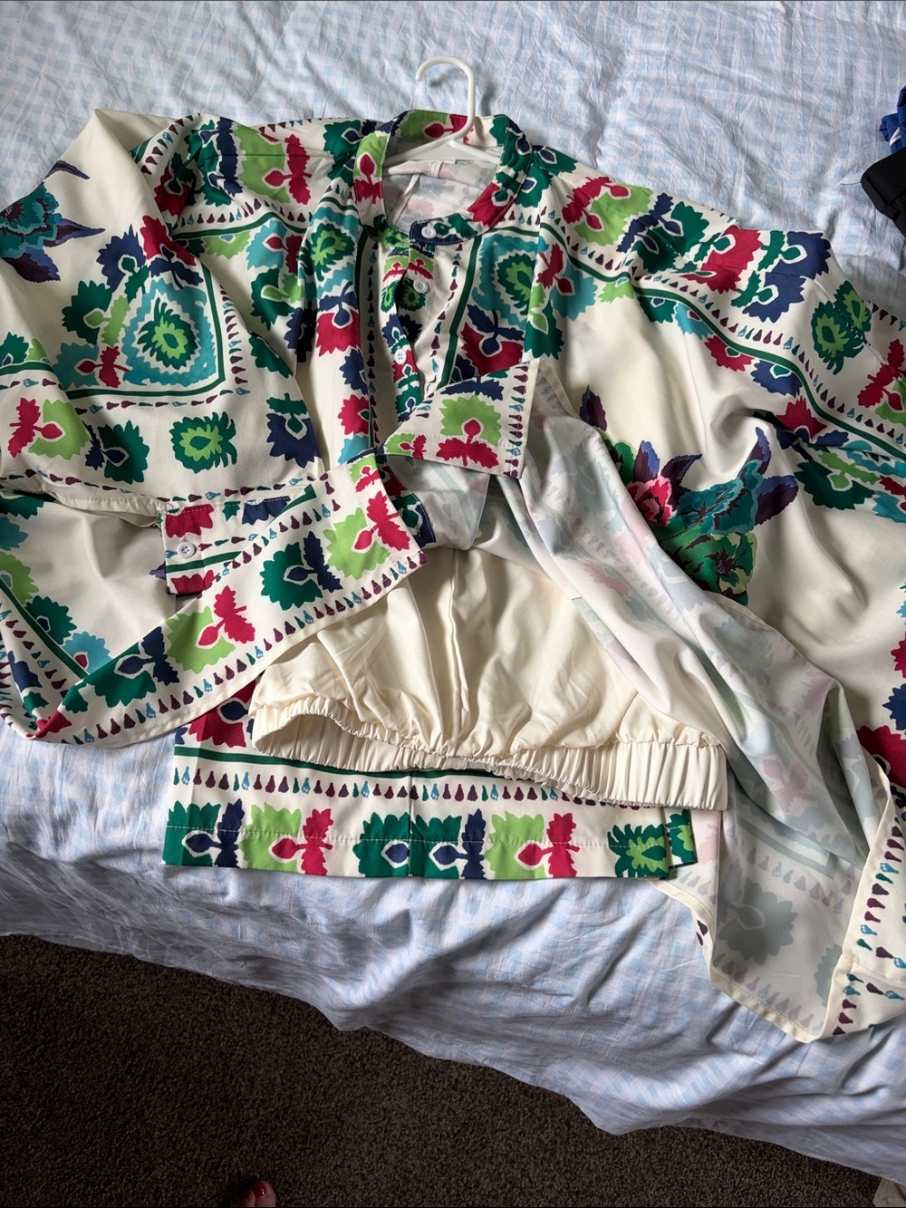 Cream Floral Patterned Crop Jacket — Multicolor